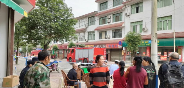 昨天长宁县双河镇食品厂中毒事故最新进展，7人经抢救无效死亡！